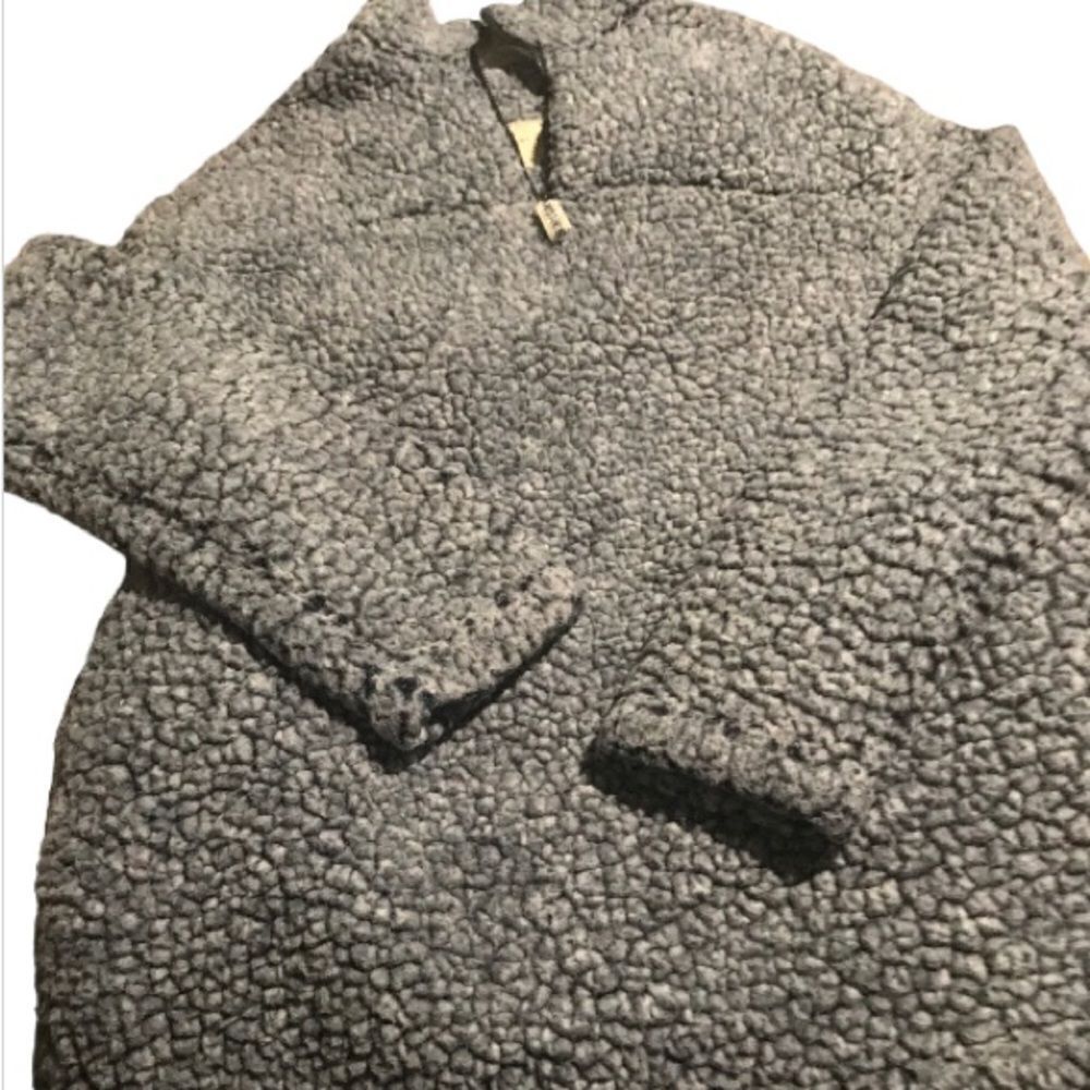 Copper Key size  medium fleece pullover excellent condition